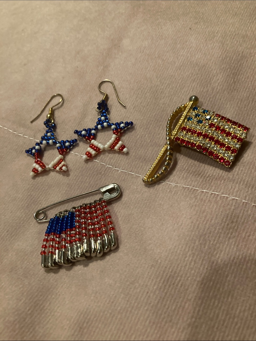 Patriotic Red White Blue Beaded Earring & Pin Set